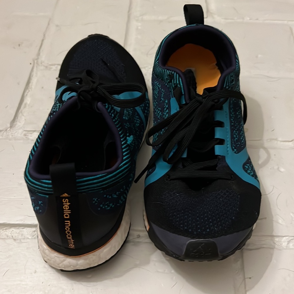 Like New - Adidas x Stella McCartney UltraBoost Parley Women’s Sneakers